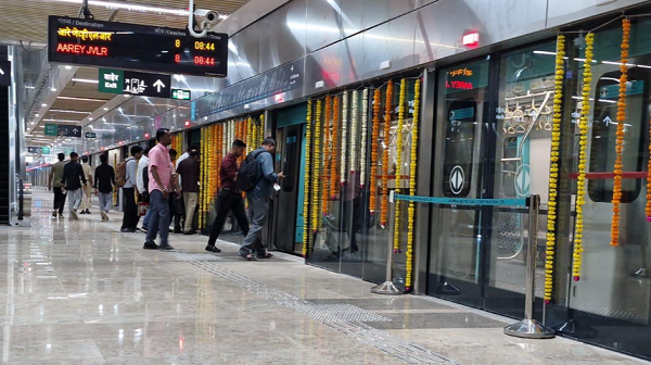 方大站臺屏蔽門系統護航！印度首條全地下地鐵孟買地鐵3號線全線通車